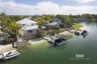 AUCTION STOPPING PRICE ON NOOSA SOUND!