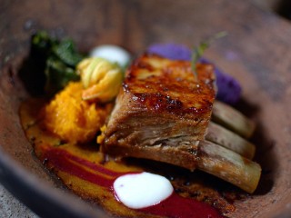 Iconic Bar & Restaurant for Sale in QLD Premier Beach Holiday Destination