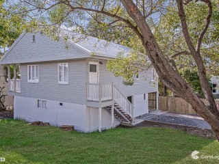 Renovated Beach House