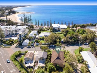 Rare Corner Block Coastal Opportunity  Dual Dwellings, North Facing, Zoned Medium Density
