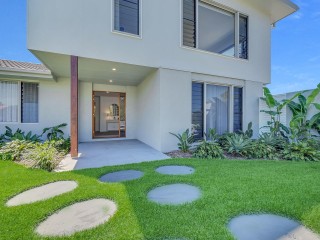 Unique Dual Living on 750m² - Viewings By Private Appointment