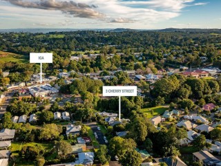 Maleny's Classic Charmer in Wedding Destination

