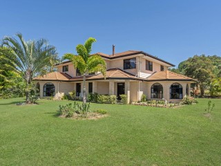 Truly Beautiful Gem - 13 Acres in the Heart of Bli Bli!