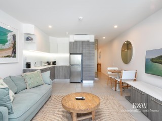 Luxury Beachfront Apartment On Hastings Street!
