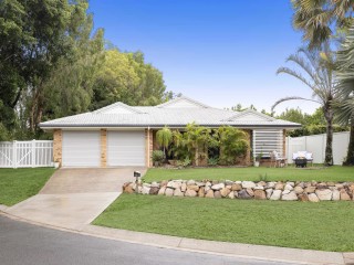 Relaxed Coastal Living with Space, Privacy & Lifestyle Appeal in Mountain Creek