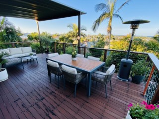 Dual-Living Coastal Opportunity with Ocean Views!