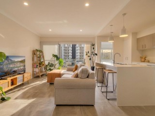 LIFESTYLE & LOCATION | LOW BODY CORPORATE | STRONG INVESTMENT APPEAL