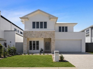 BEAUTIFULLY FINISHED, STYLISH COASTAL LIVING READY TO ENJOY